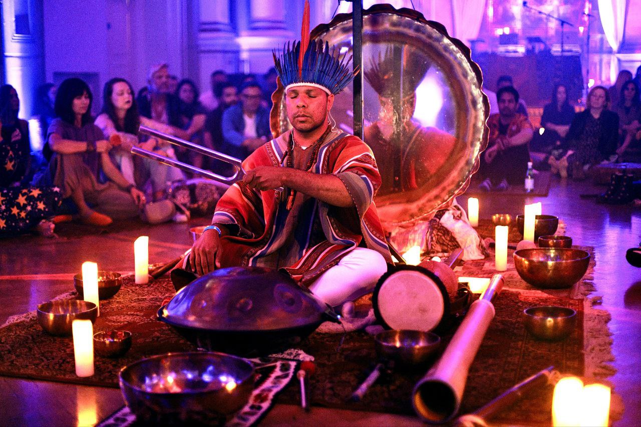 Sound healing session with singing bowls